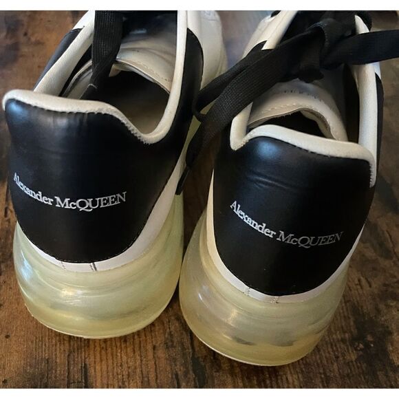 Alexander McQueen OVERSIZE LEATHER TRAINERS Size 37.5 - Picture 7 of 10